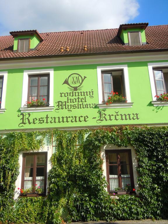 Rodinny Hotel Myslivna Třeboň Exterior foto